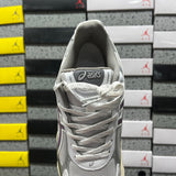 Gel-Kinetic Fluent White and Purple