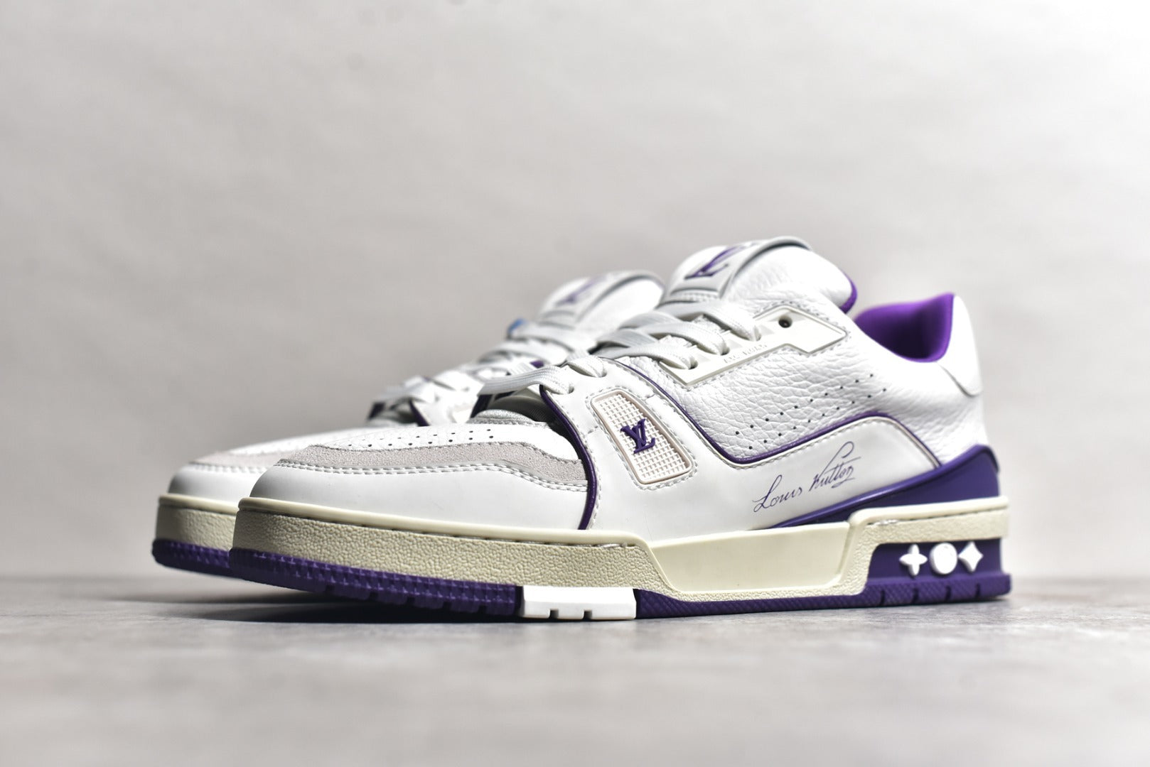 Trainer White and Purple