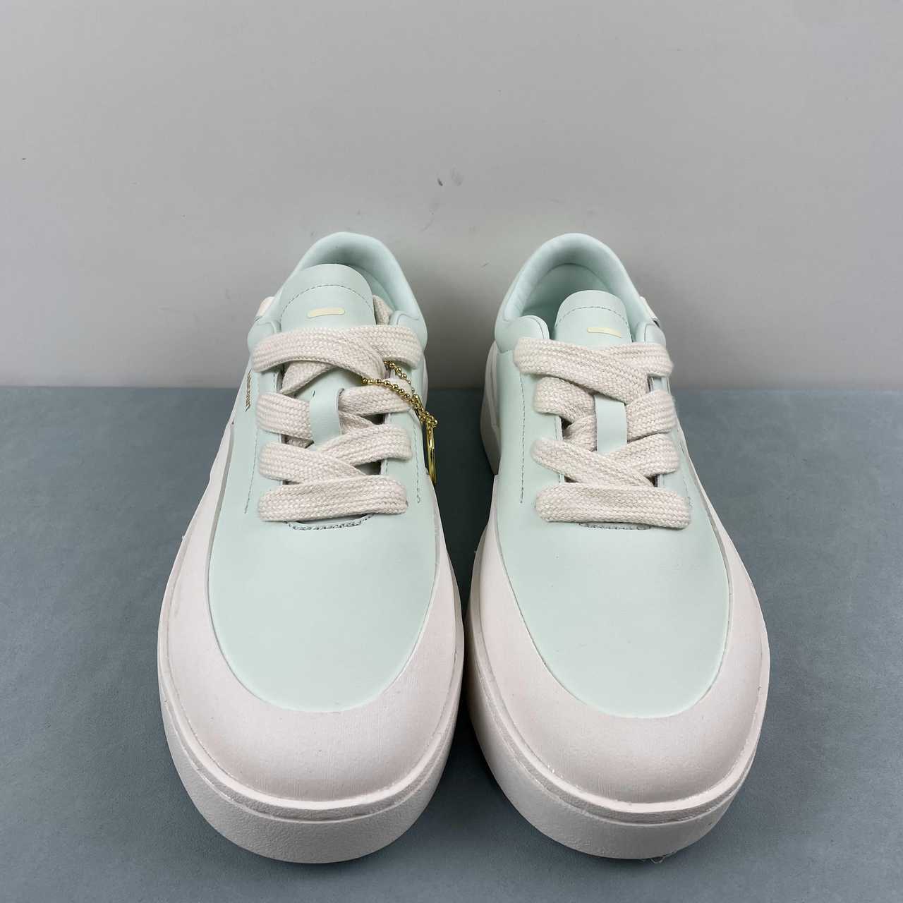 AD LABCOURT Light Blue White