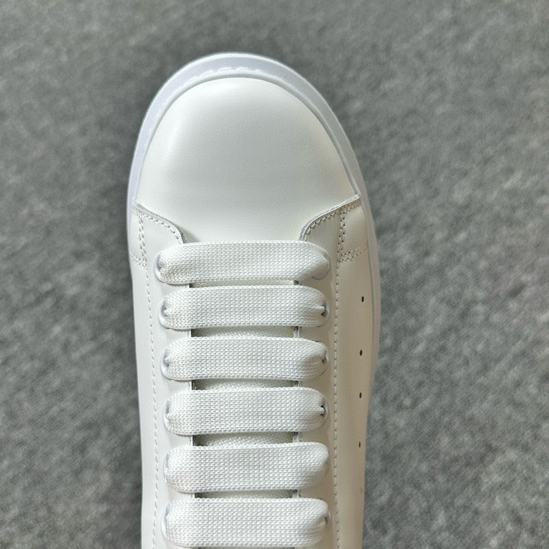 Alexander McQueen Blue Camurça Drip Sneakers