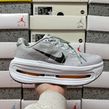 Vomero Premium Grey