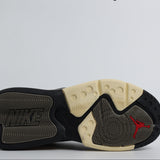 AJ6 Point Lane Green