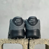 90 Triple Black