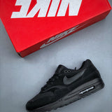 Air Max 1 Triple Black