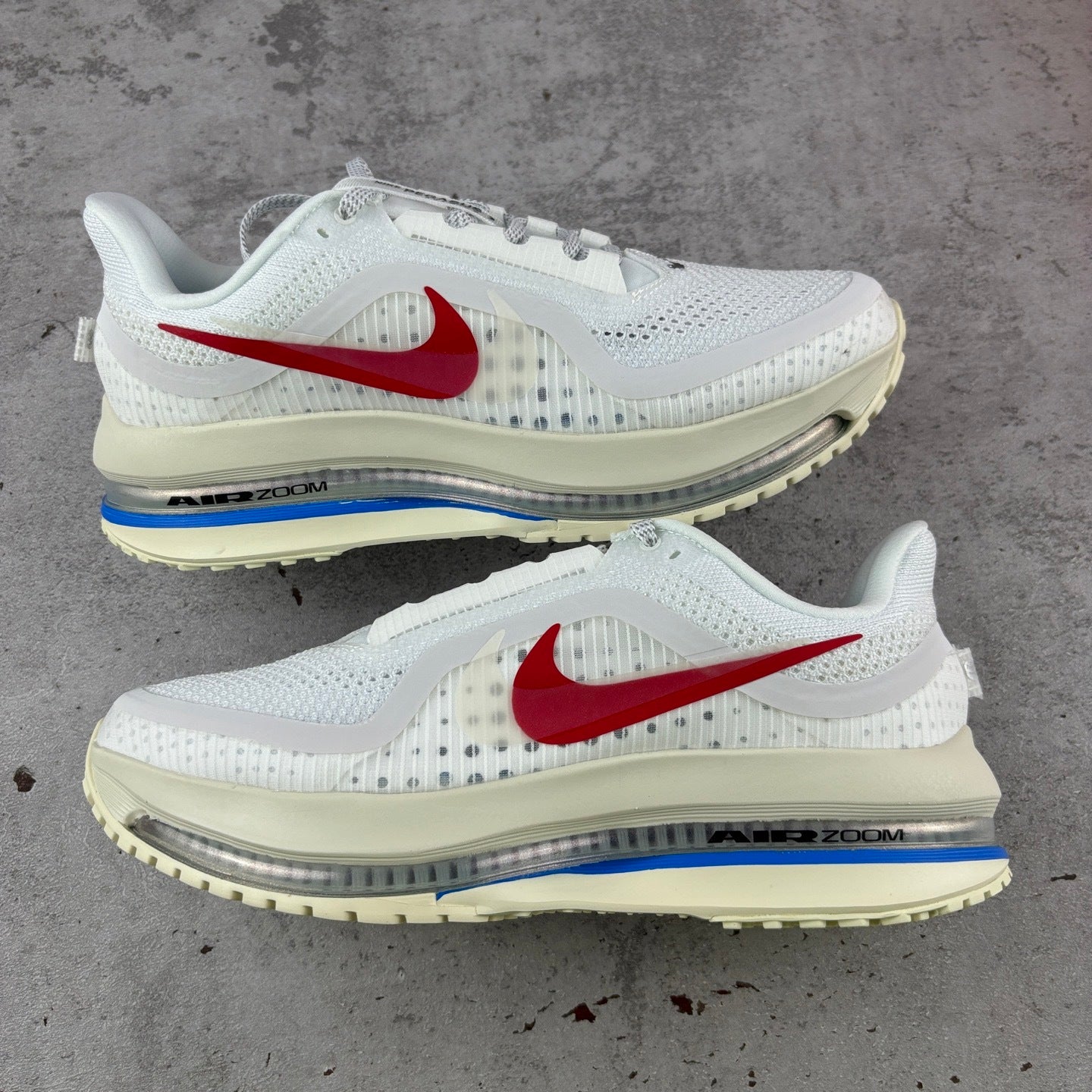 Pegasus Premium White