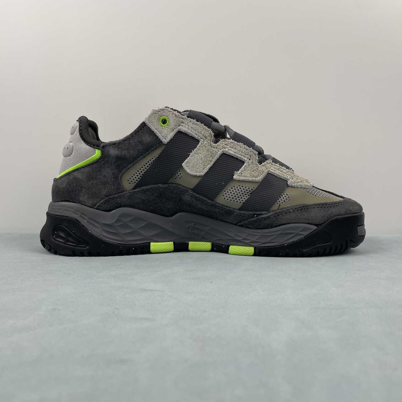 AD Niteball Black Grey Green