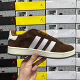 Campus Brown & White