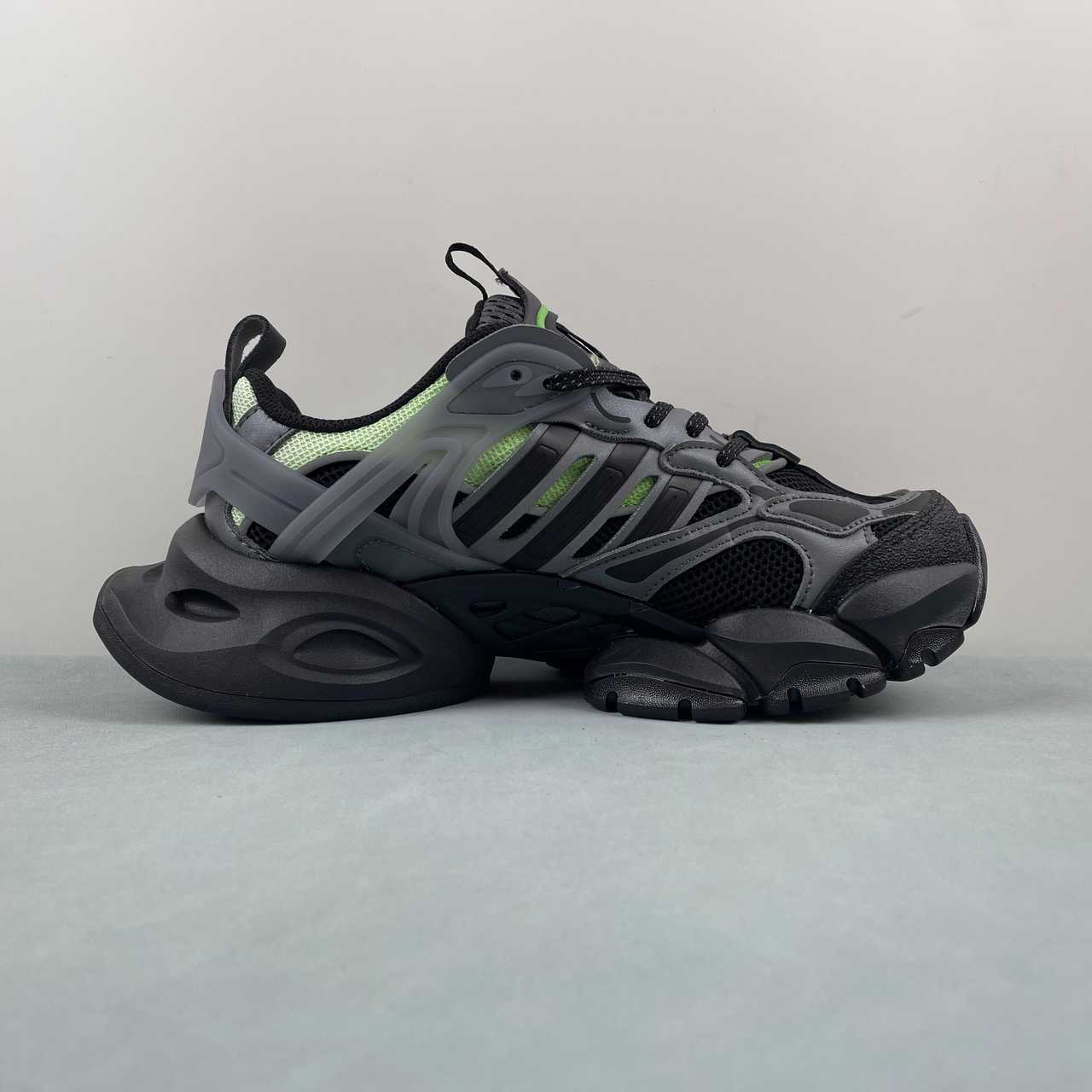 AD XLG Runner Deluxe Black Grey Green