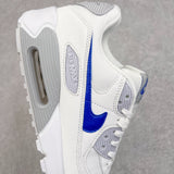 90 Summit White
