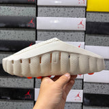 Mind 001 White Orange