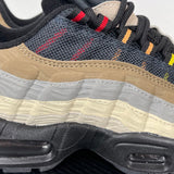 95 Off Noir Limestone