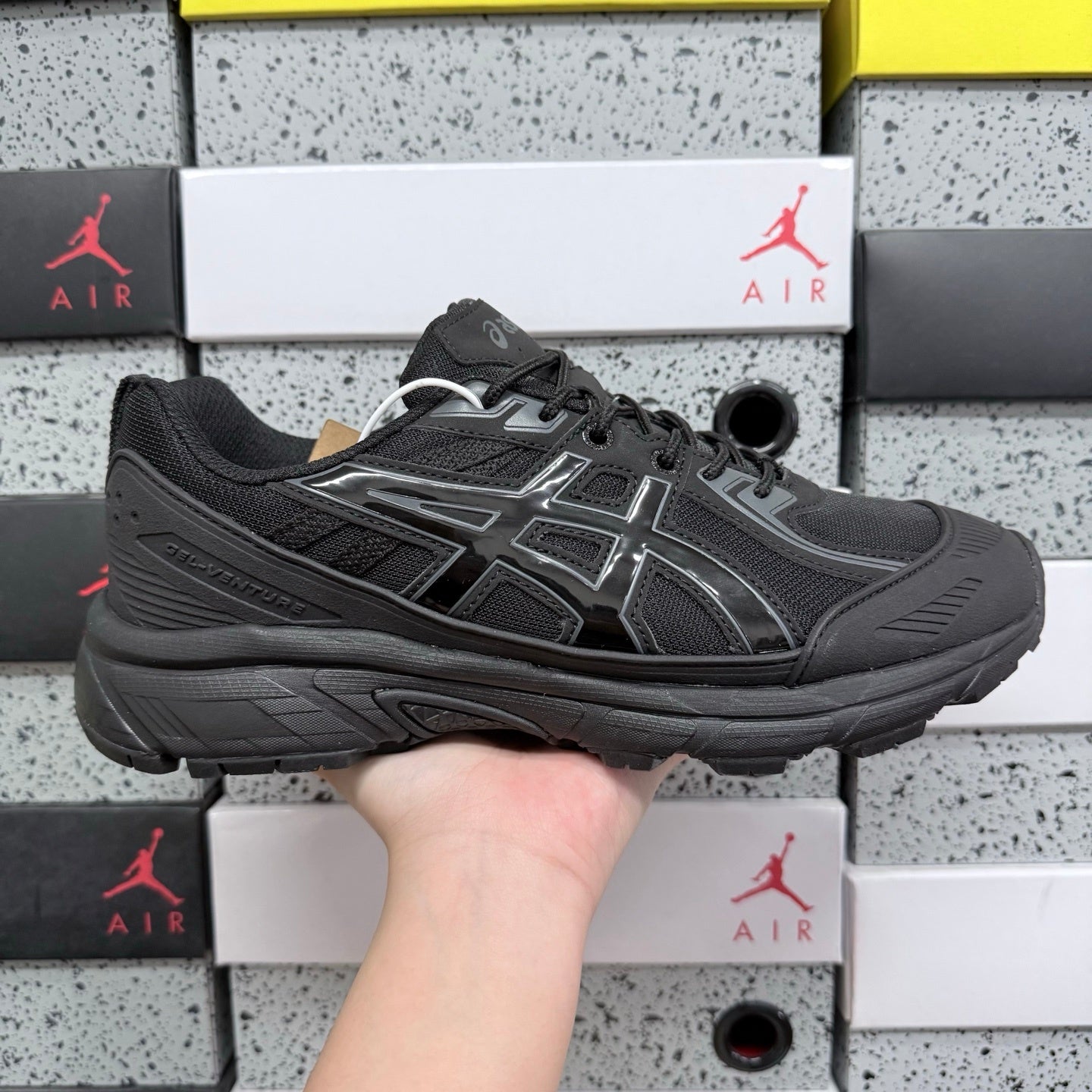 GEL-VENTURE 6 Black