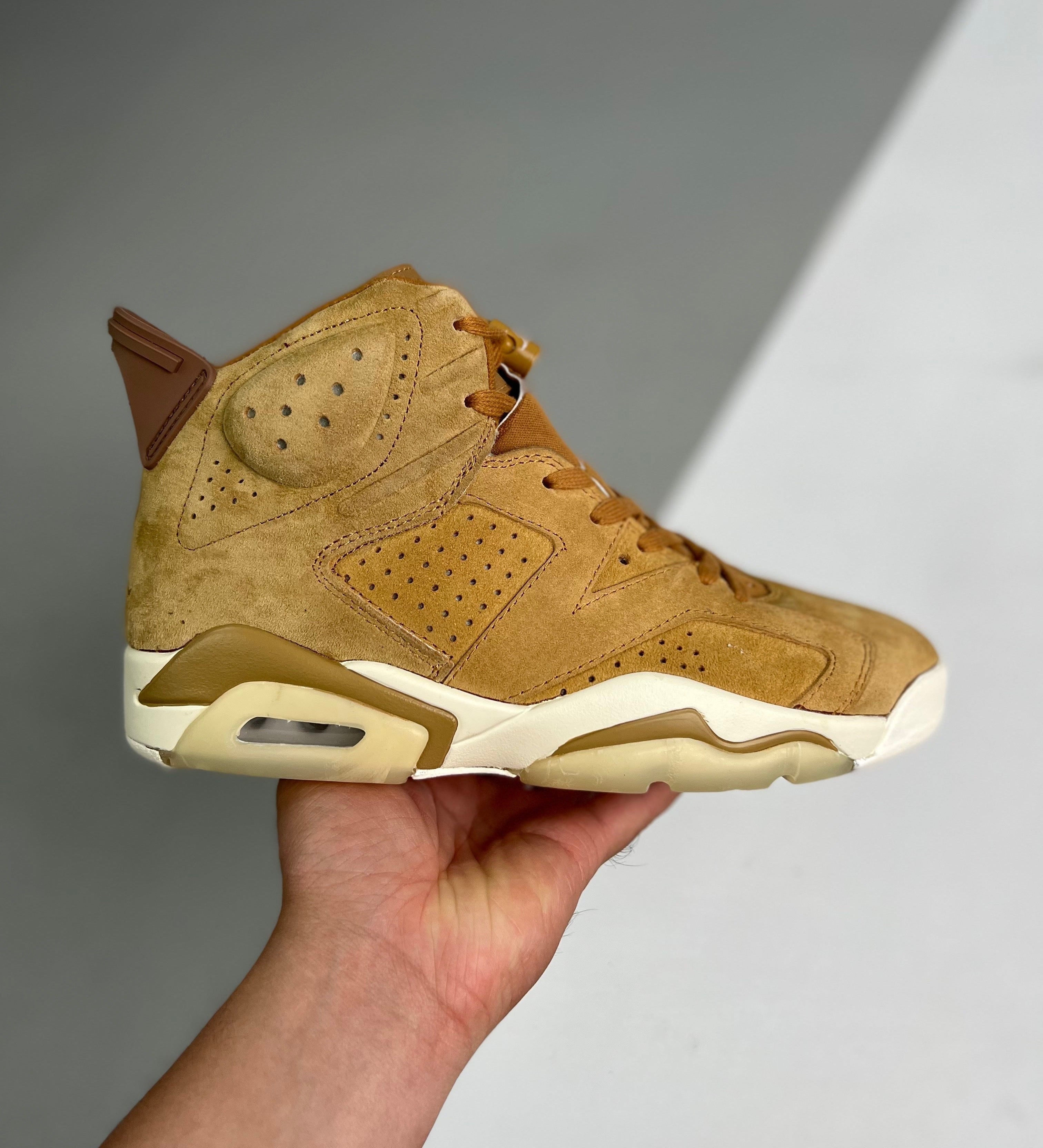 AJ6 Retro High Wheat