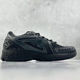 1906 Triple Black
