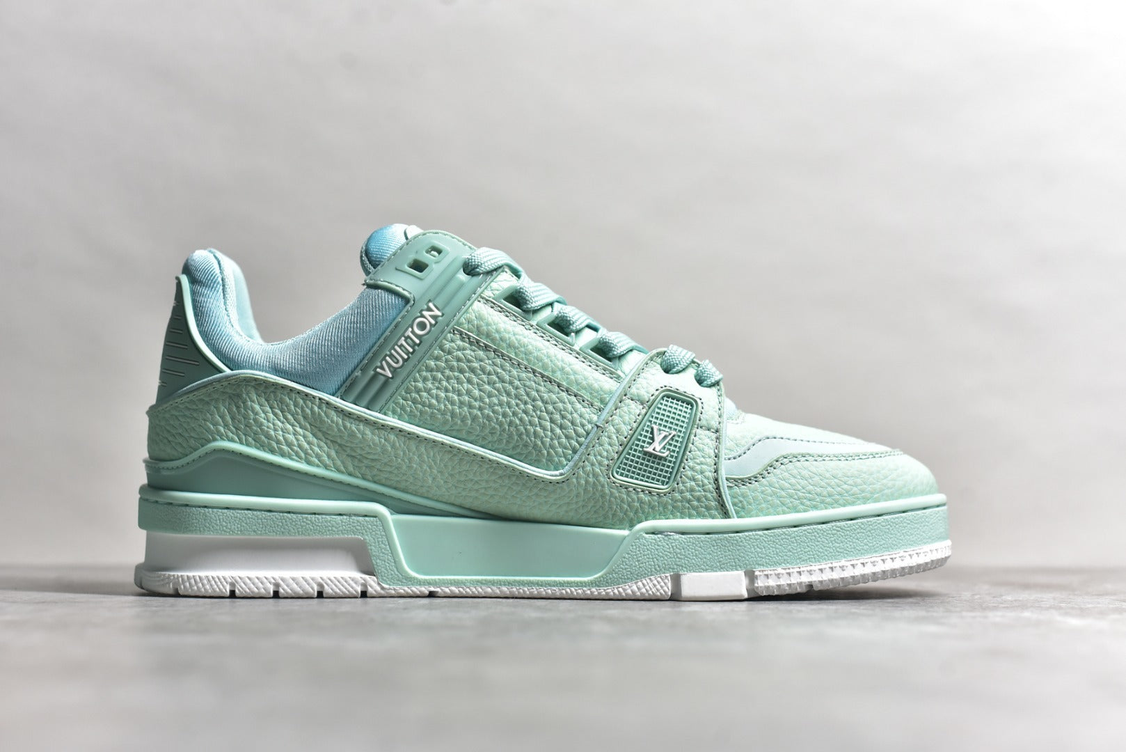 Trainer Mint Green