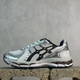 GEL-Kayano 12.1