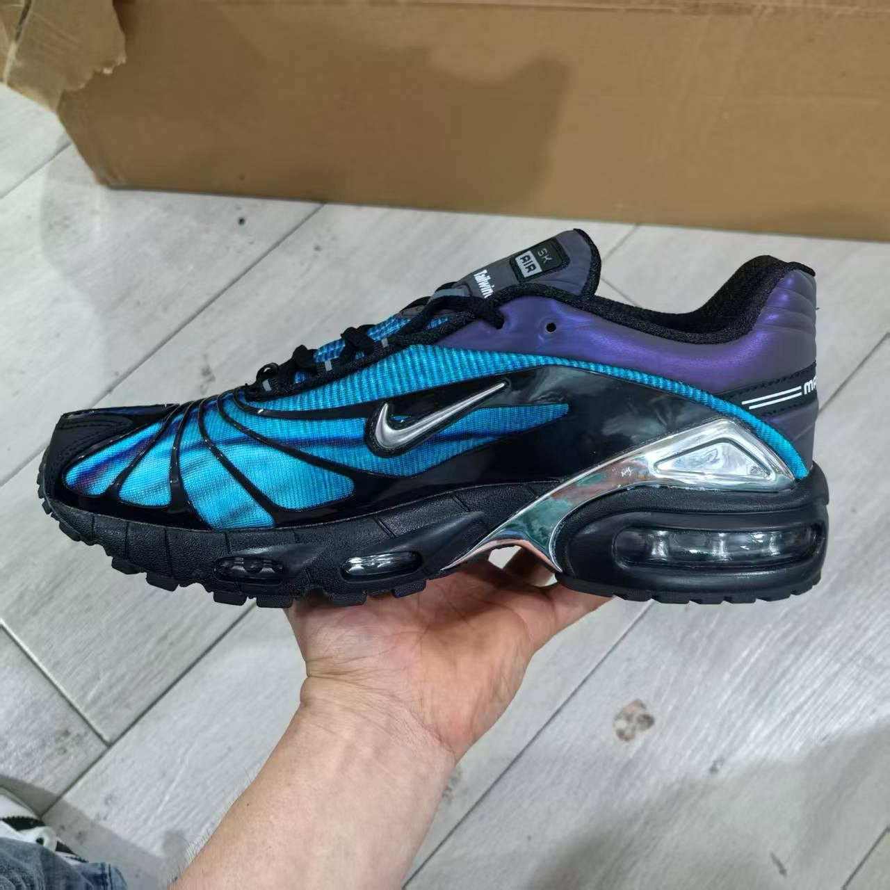 Air Max Tailwind V Skepta