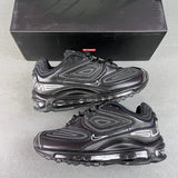 98 Supreme Black