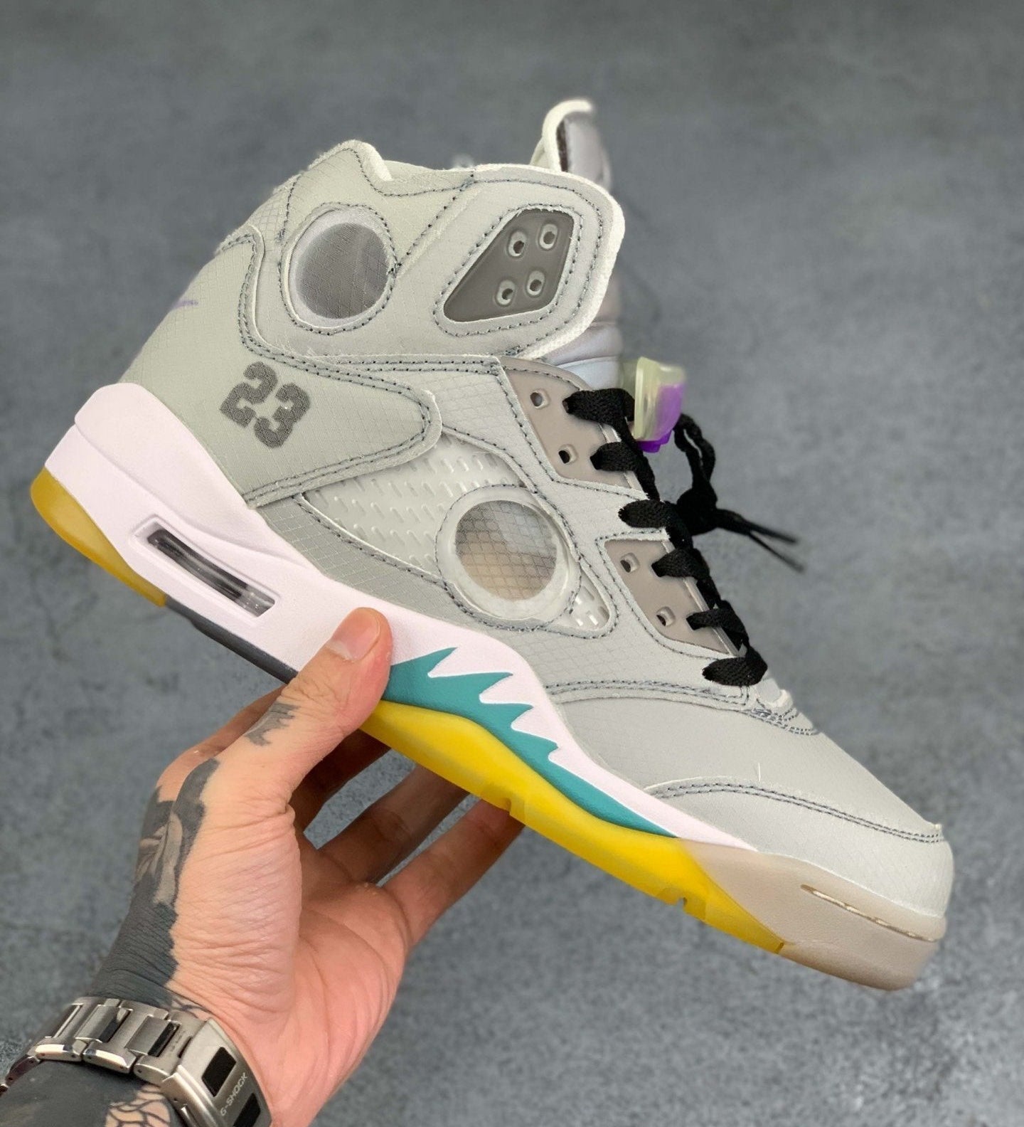 AJ 5 Retro Off Sail