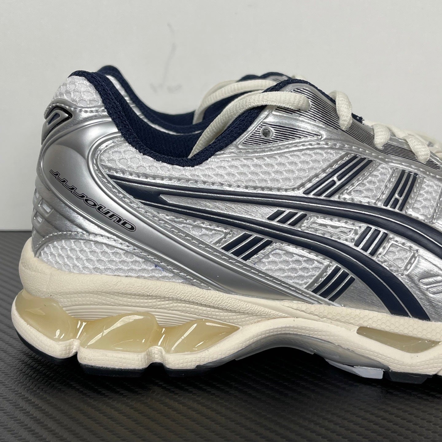 Kayano 14 Silver / Navy / Cream