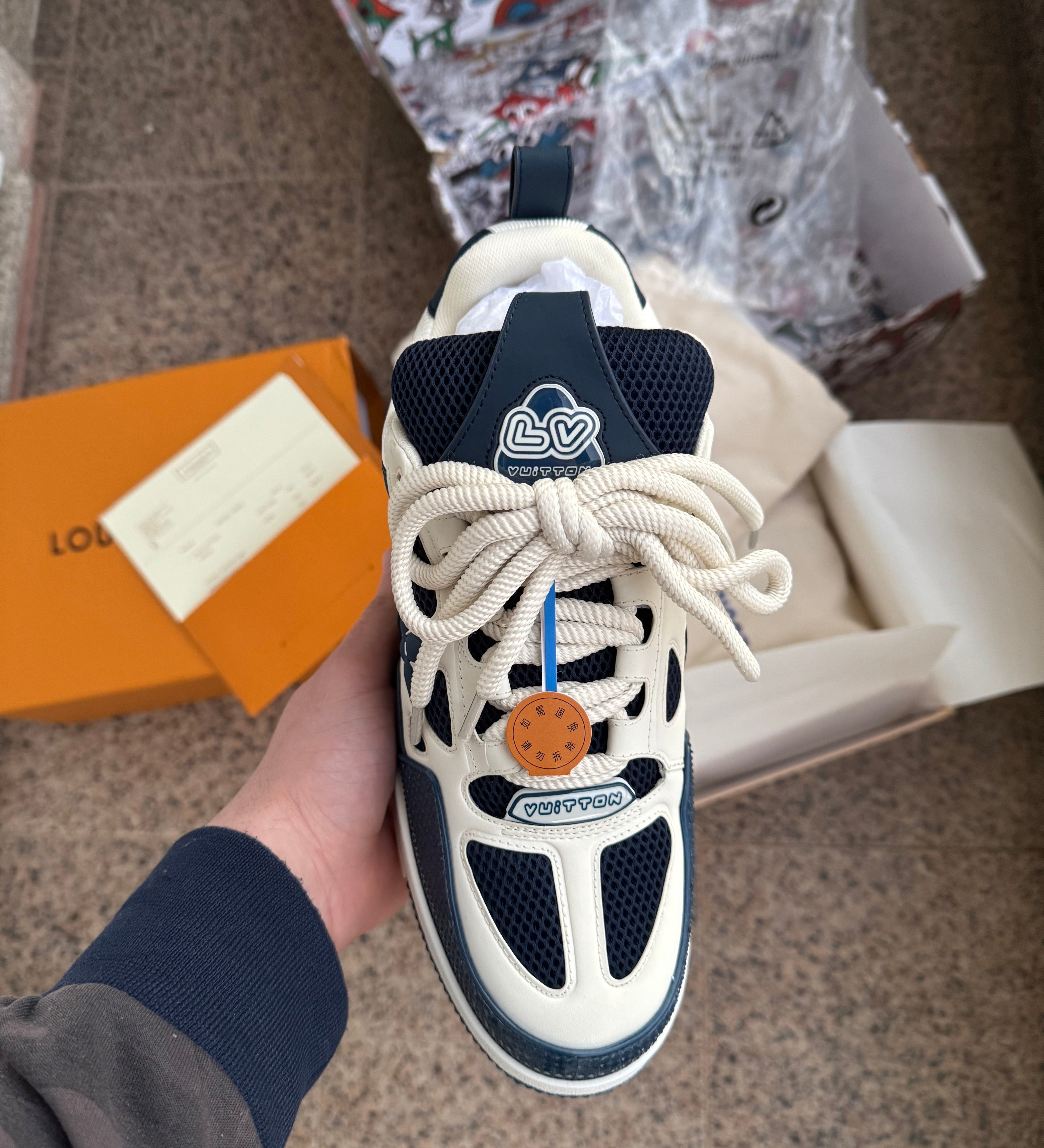Skate Blue