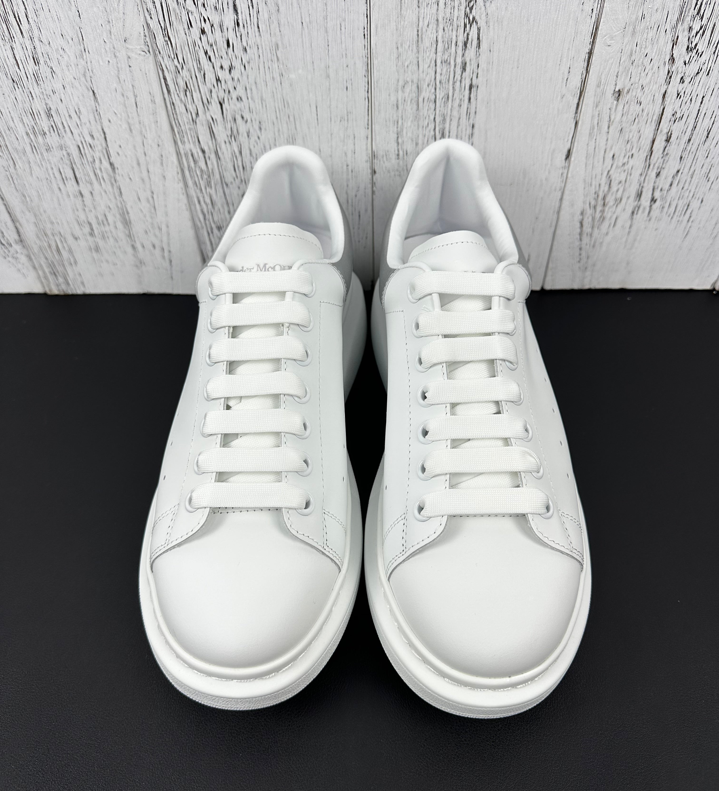 Alexander McQueen Cinza Drip Sneakers