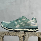 GEL-Kayano 12.1