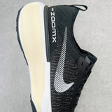 ZoomX Invincible Run Flyknit 3 Black/White