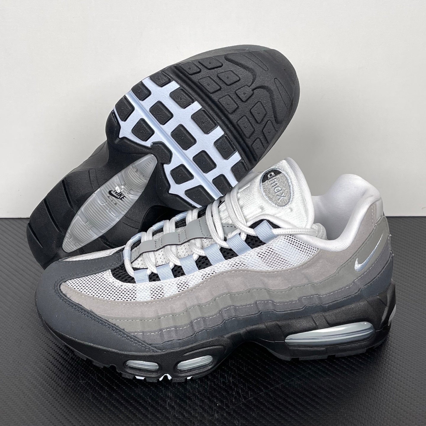 95 Sky Blue Grey