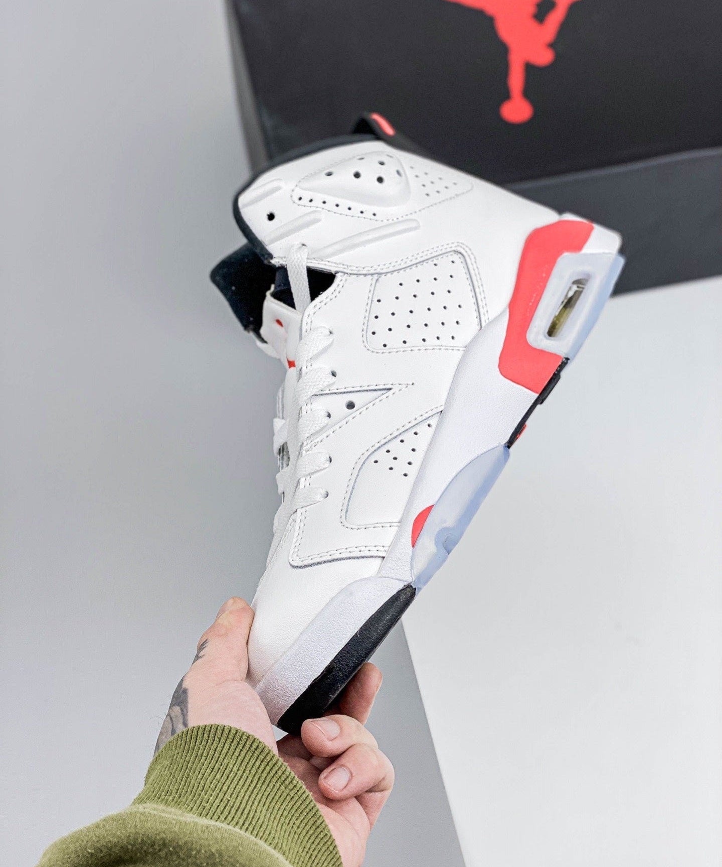 AJ6 Retro Infrared