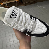 Trainer White and Black