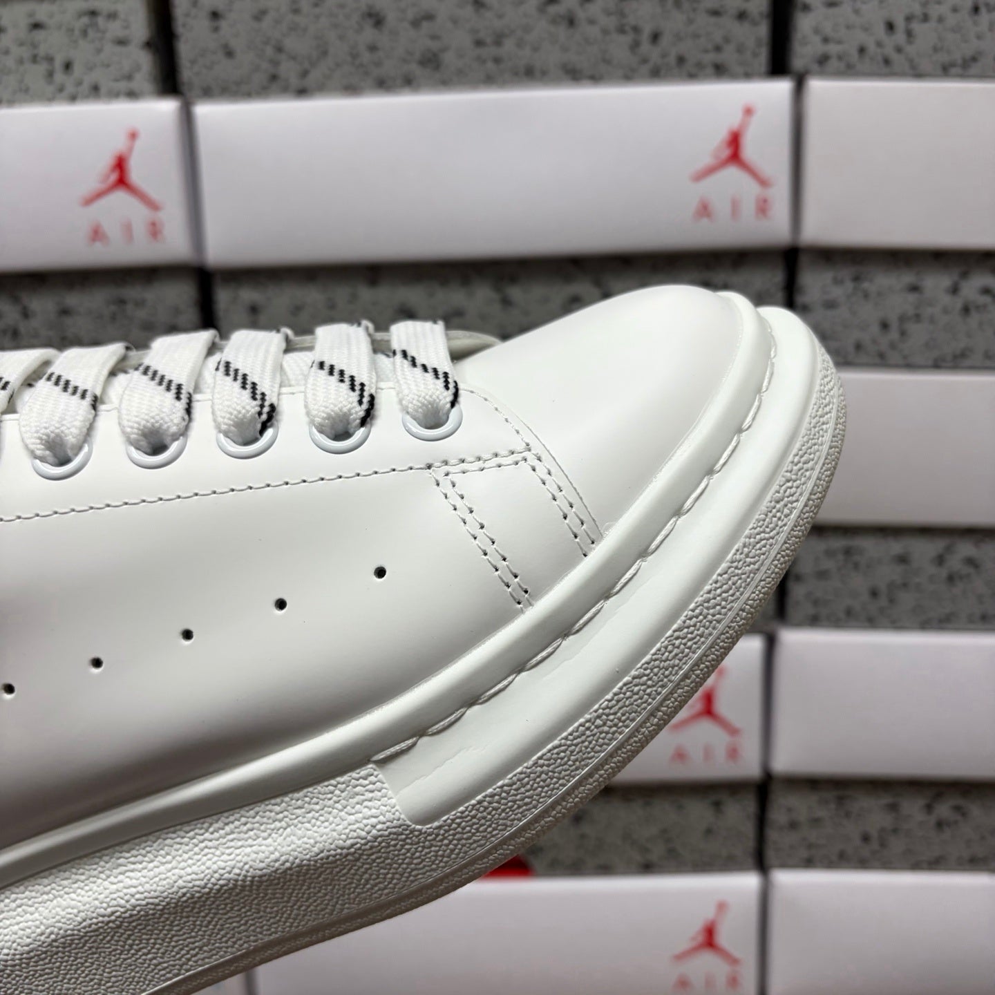 Alexander McQueen Shadow White Black Drip Sneakers