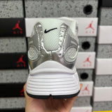 V5 RNR White / Black
