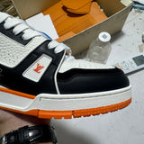 Trainer White and Orange