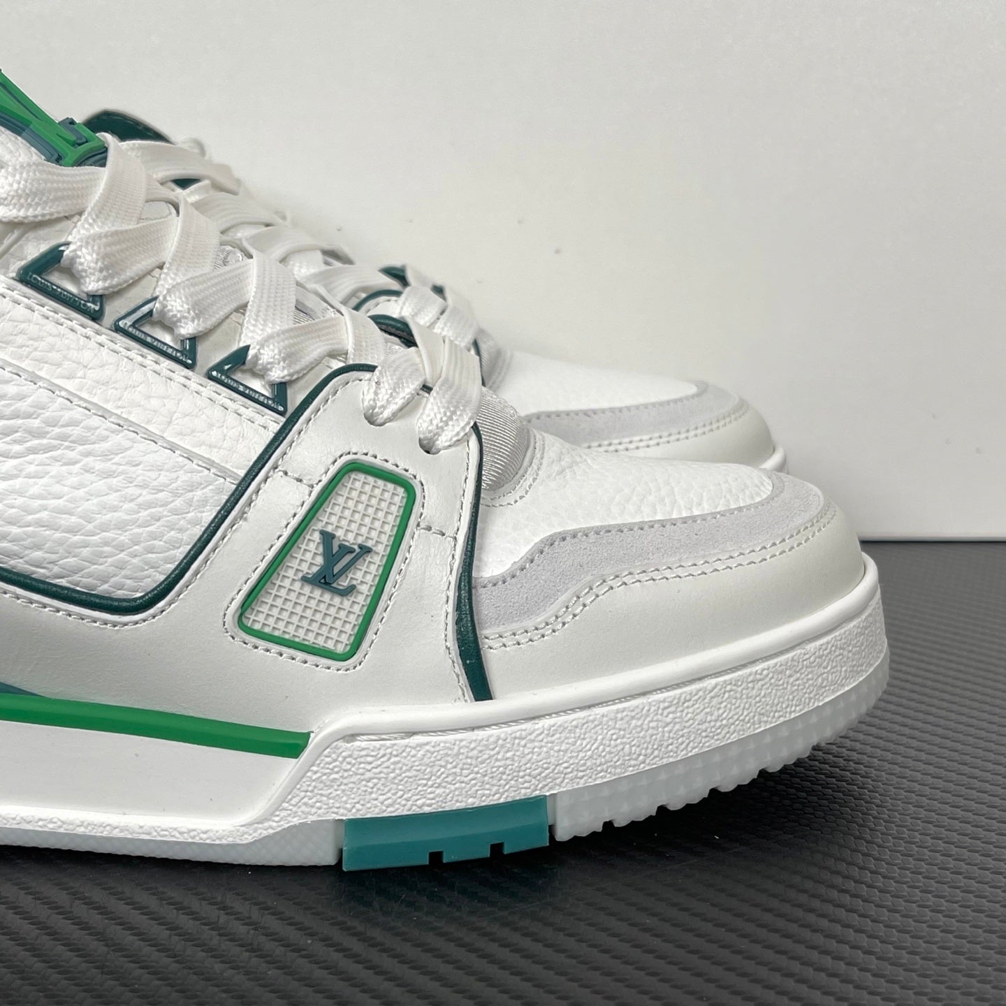 Trainer Blue and Green