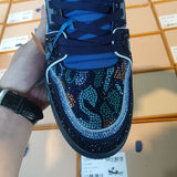 Trainer Crystal Blue