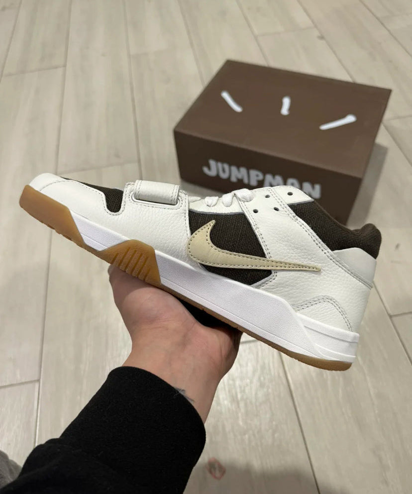 Jumpman Jack TR Reverse Mocha