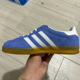 Spezial Blue and White