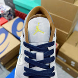 AJ1 Panda