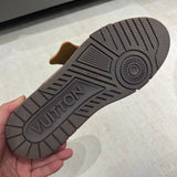 Trainer Brown