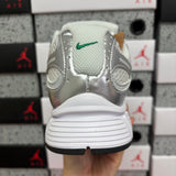 V5 RNR White Metallic