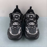 AD XLG Runner Deluxe Black White