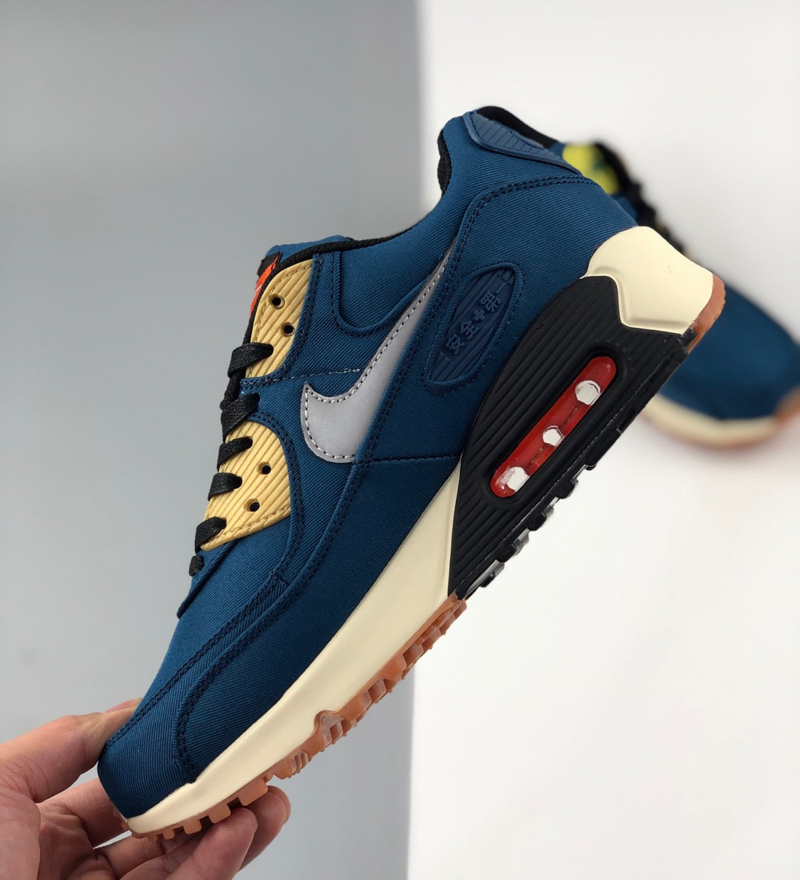 90 Tokyo