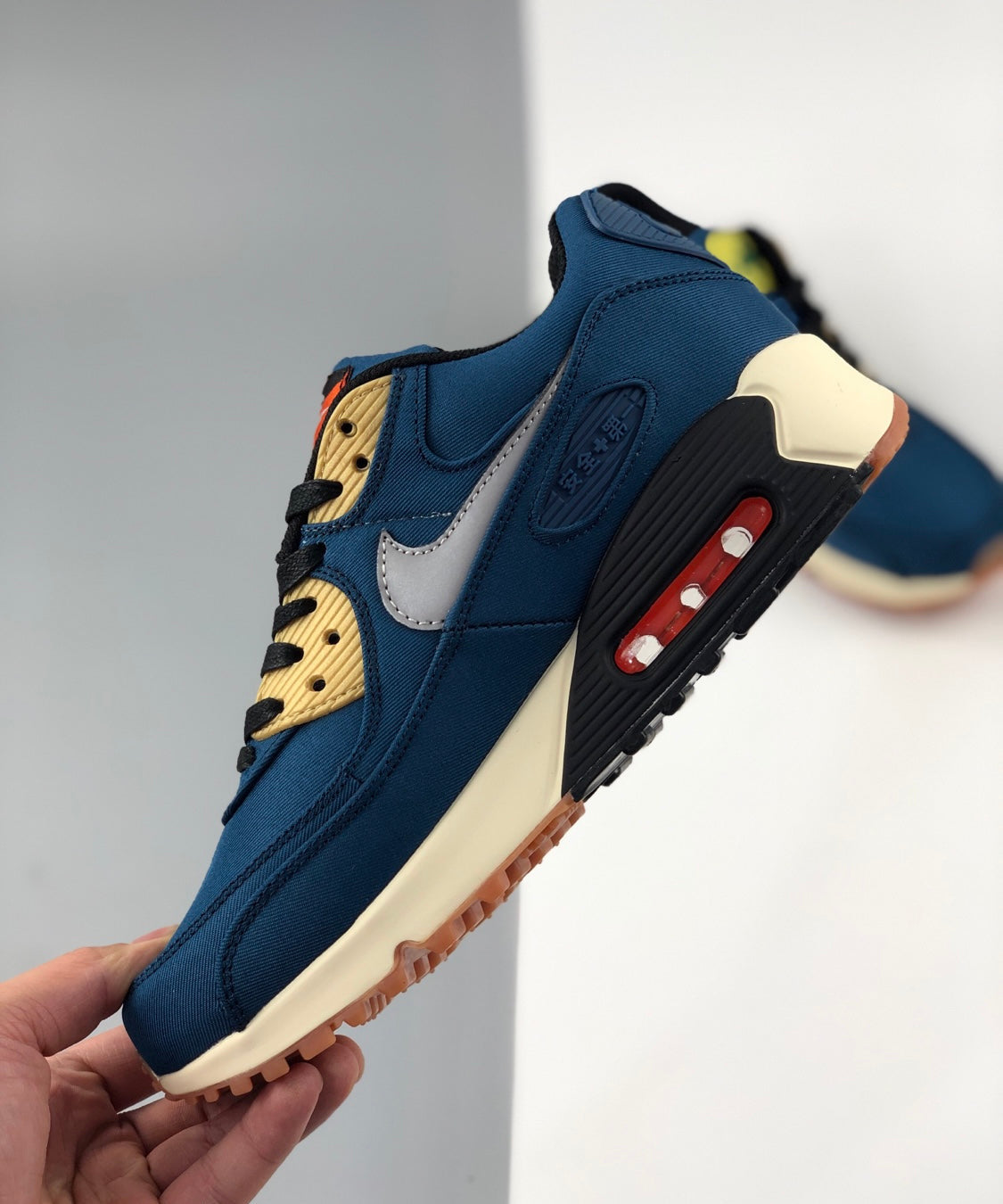 90 Tokyo