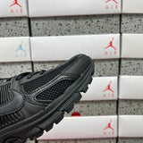 Vomero 5 Black