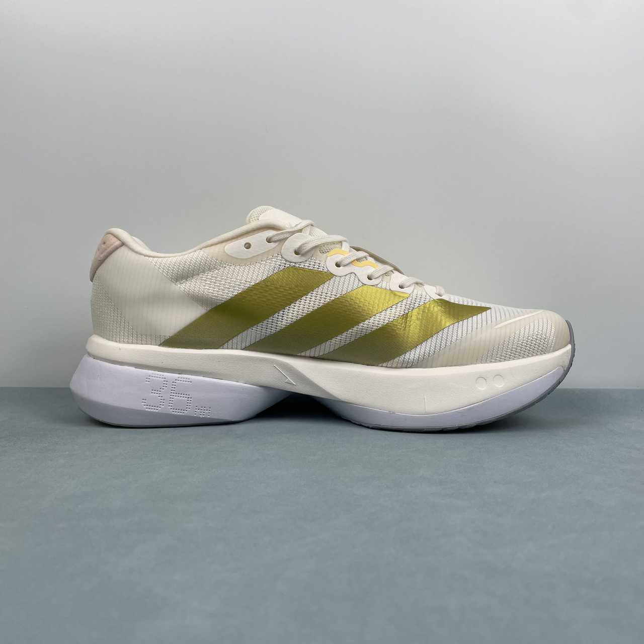 Adizero Boston 13 Gold