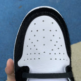 AJ1 High Black And White