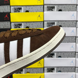 Campus Brown & White
