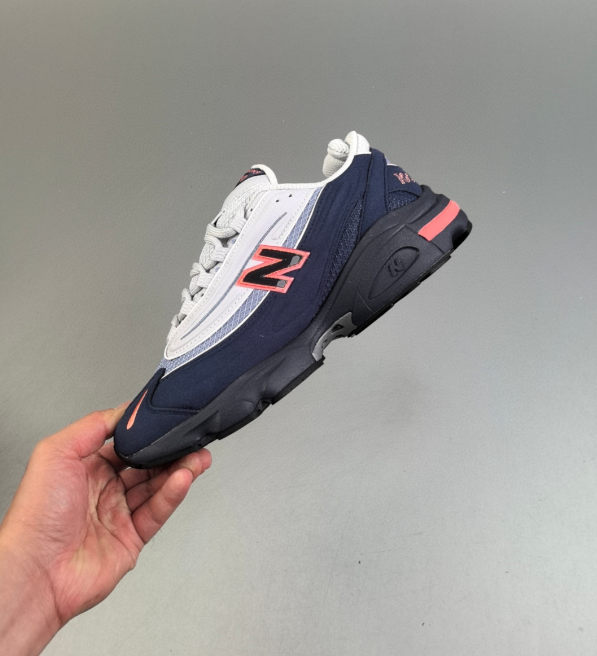 1000 Footlocker Exclusive Nautical Coral