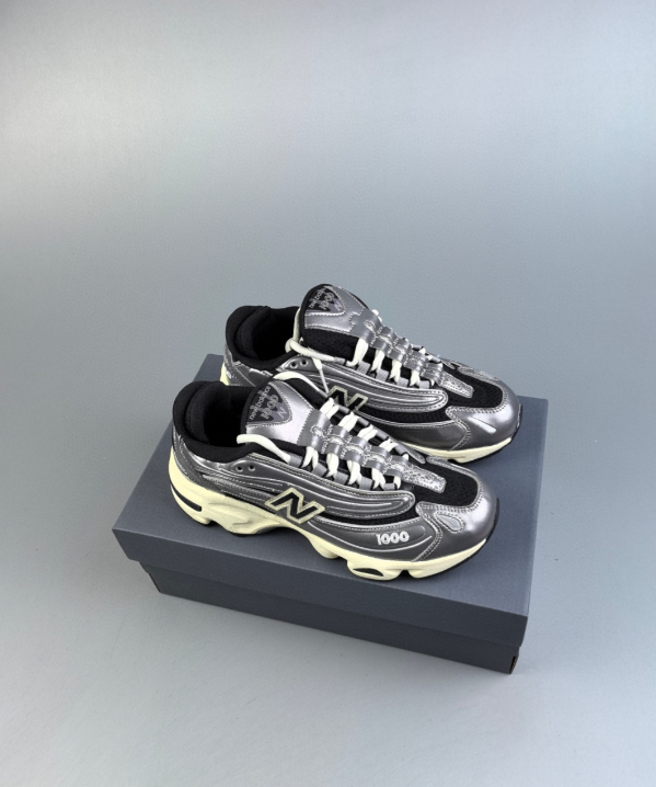 1000 Grey And Black